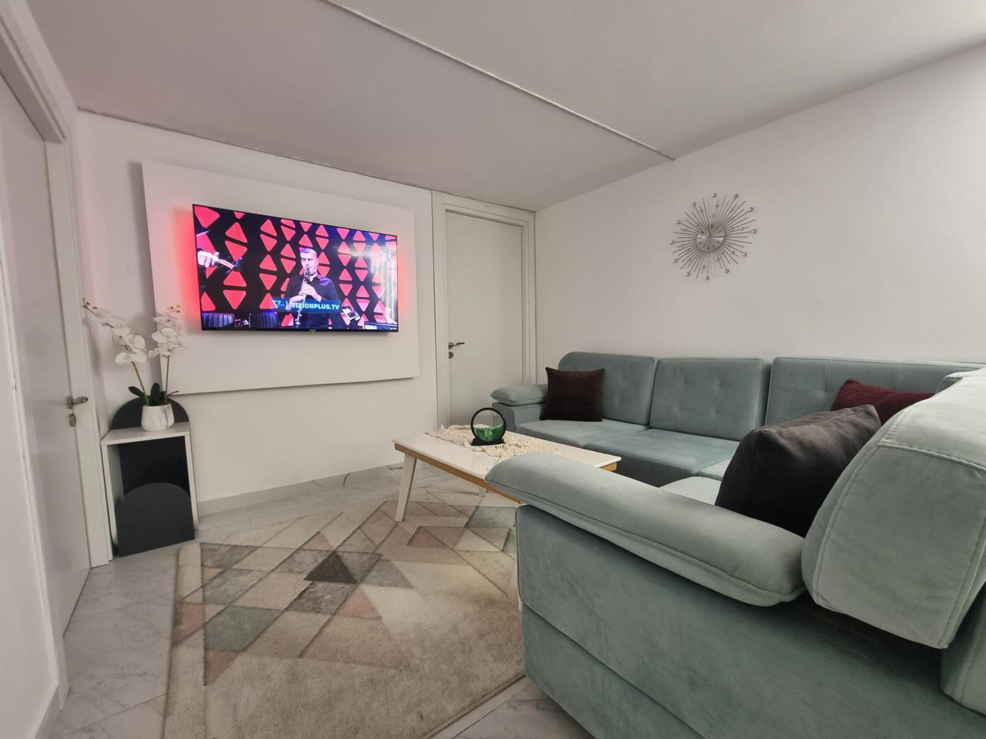 Mon Prive Apartment Tiranë Luaran gambar